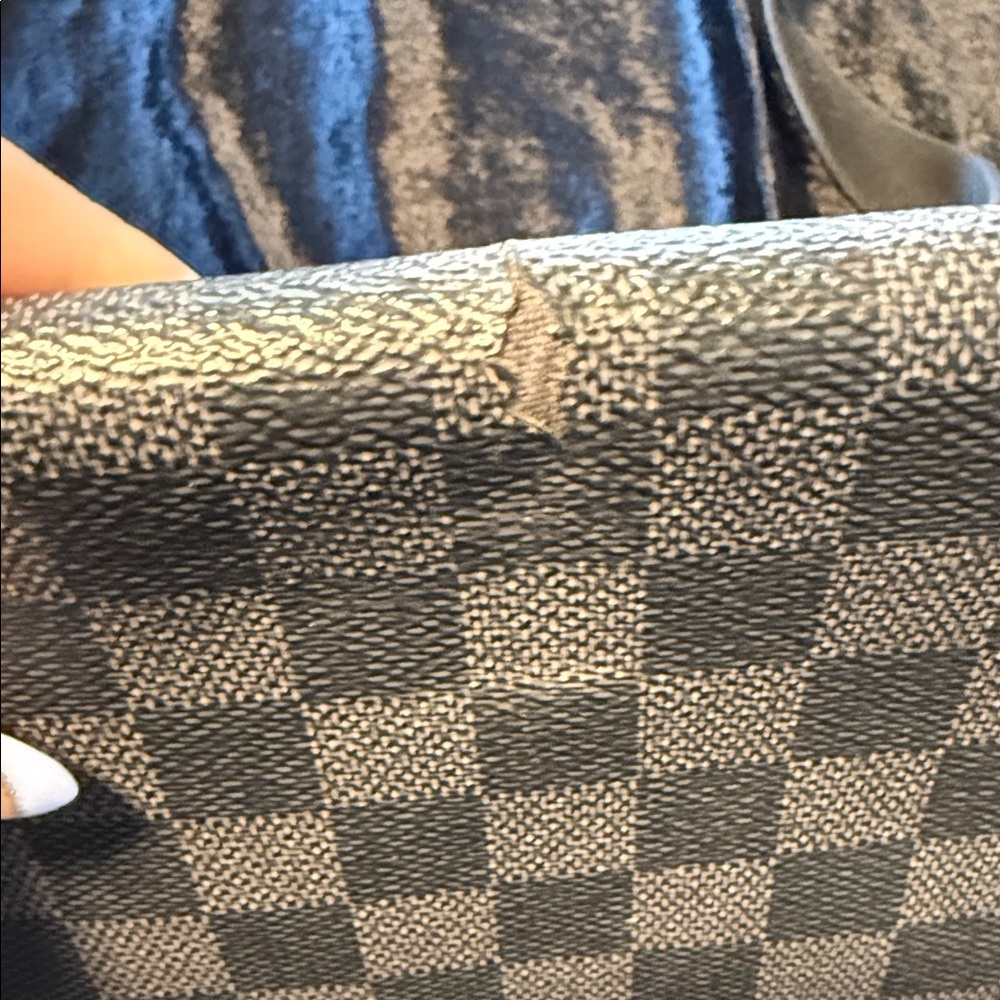 Louis Vuitton Gray Checkered Crossbody Bag - Picture 7 of 9